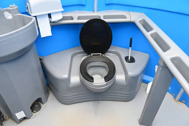 Best Luxury portable toilet rental  in Valley Center, KS